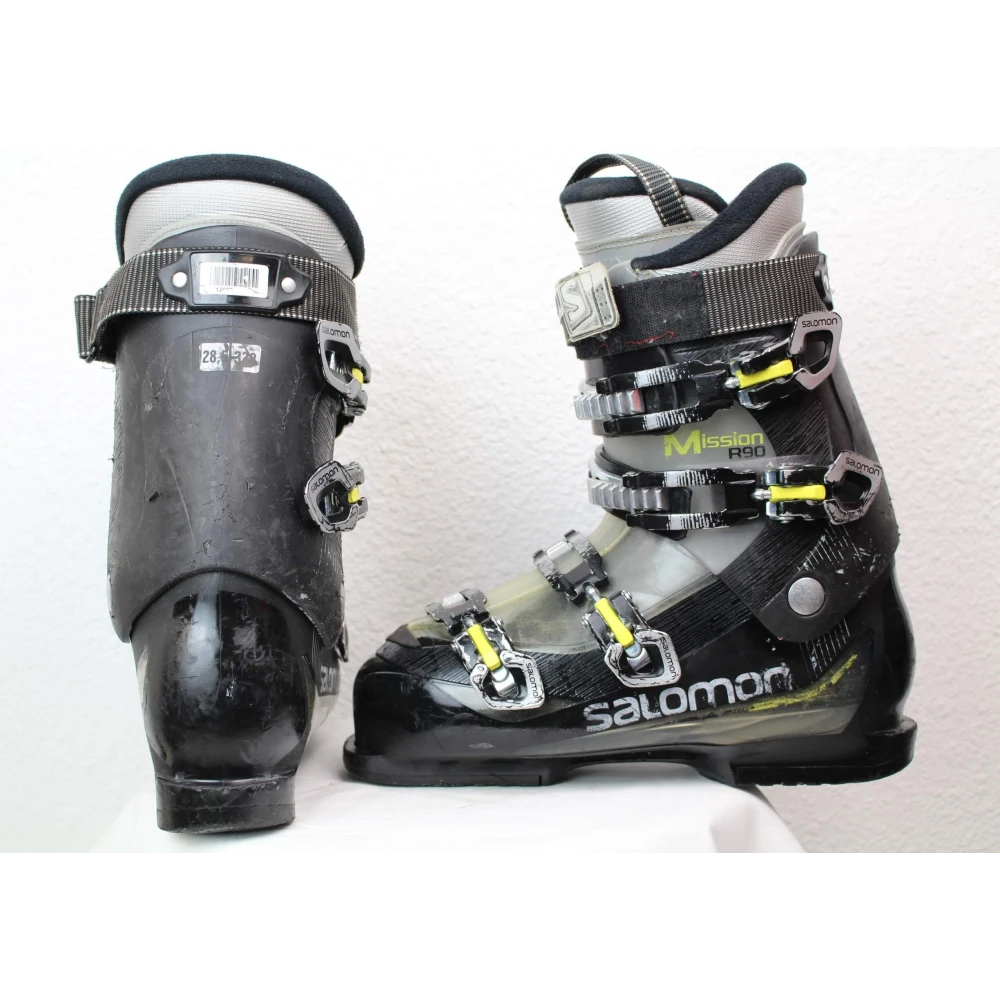 Salomon Ski boots Mission R90