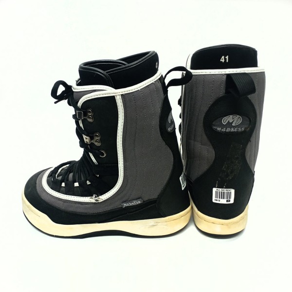 Boots De Snowboard Madness