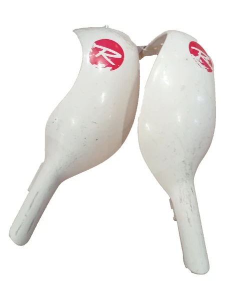 Discover the ROSSIGNOL brand FULL HAND PROTECTORS and other slalom competition accessories at Ski Occas, special