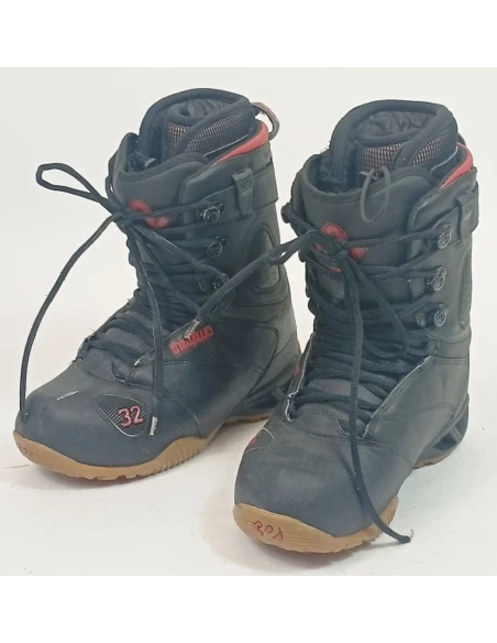 Thrity Two 304 Snowboard Boots