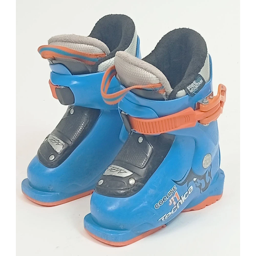 Tecnica Cochise JTR ski boots