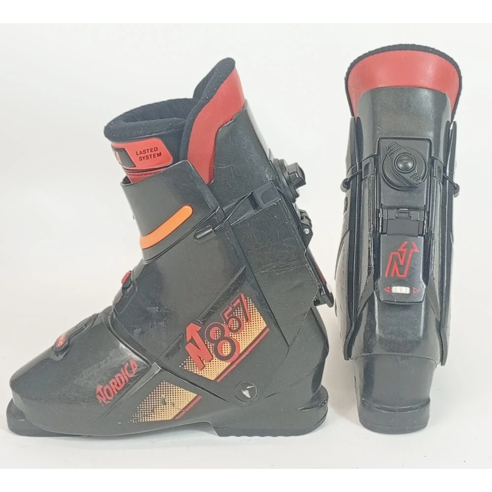 Nordica N857 Ski Boots