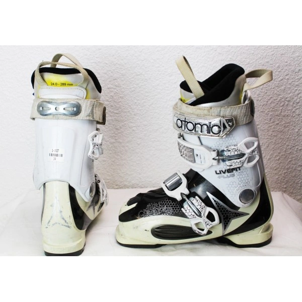 Atomic b90 ski clearance boots