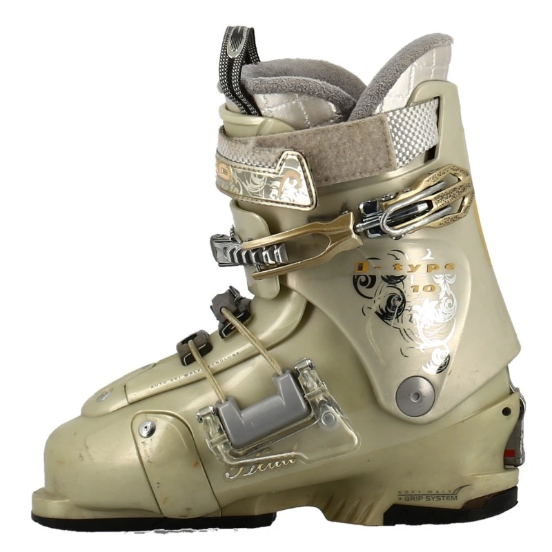 Head i type 8 best sale ski boots